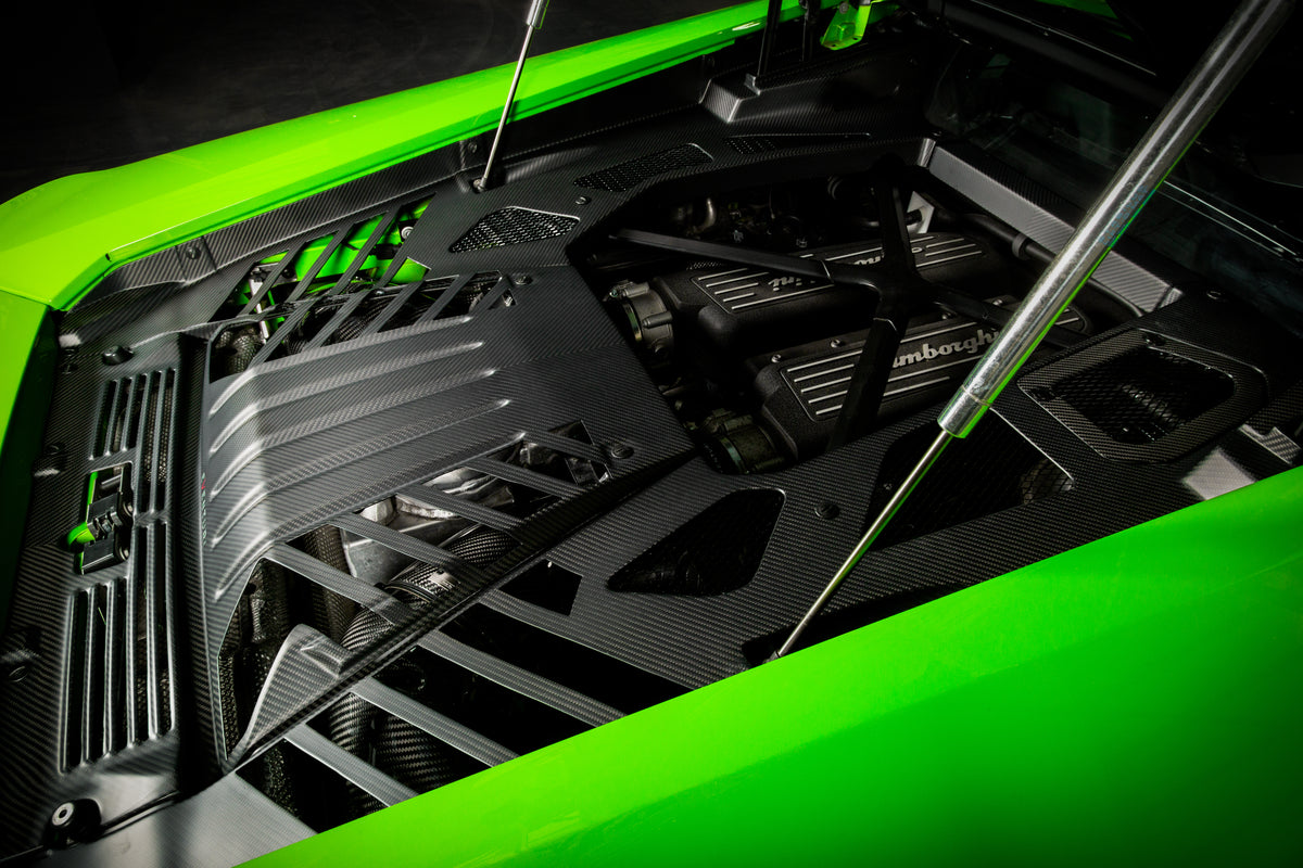Eventuri Carbon Engine Cover for Lamborghini Huracan