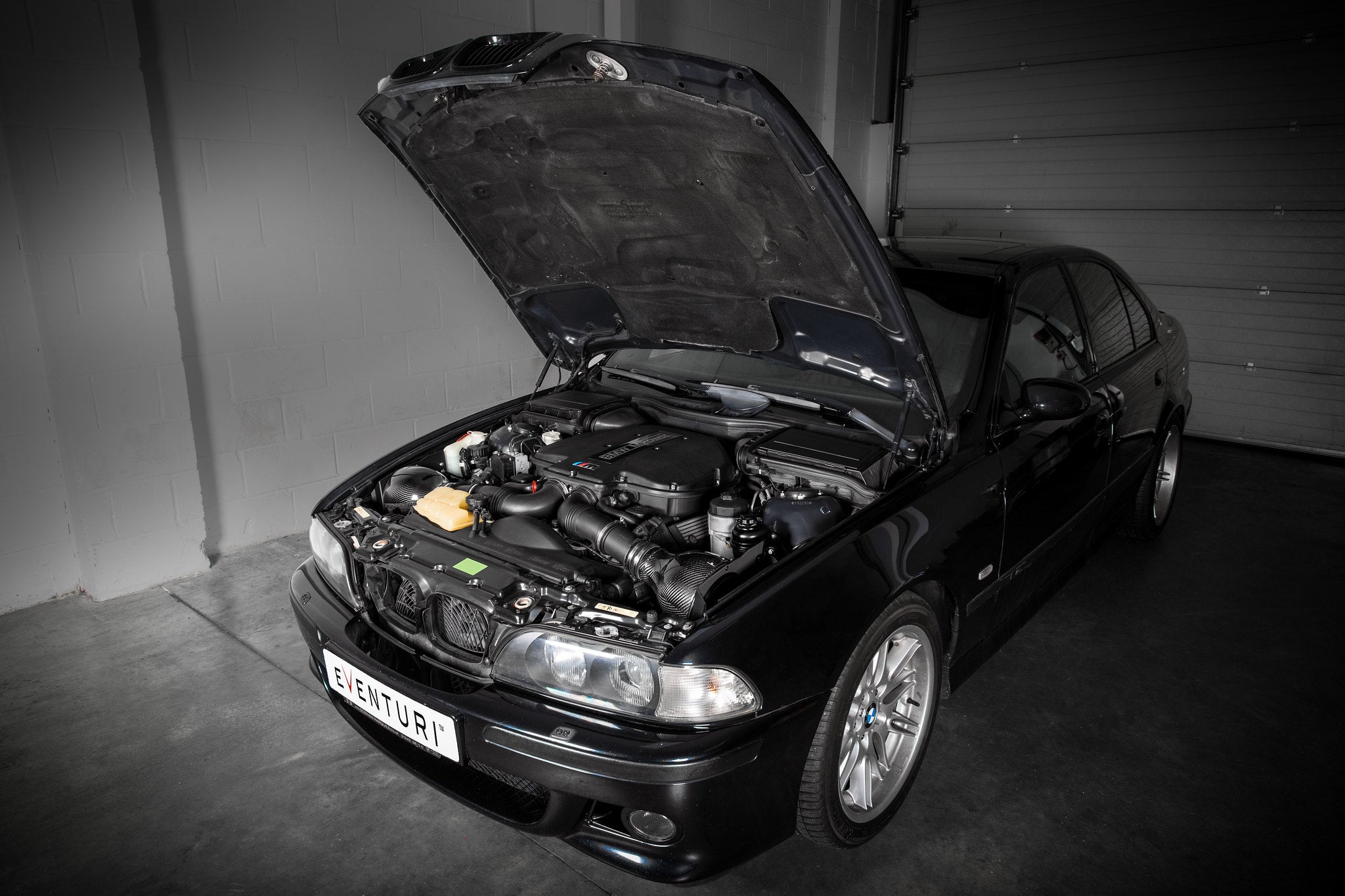 Eventuri Intake for BMW E39 M5