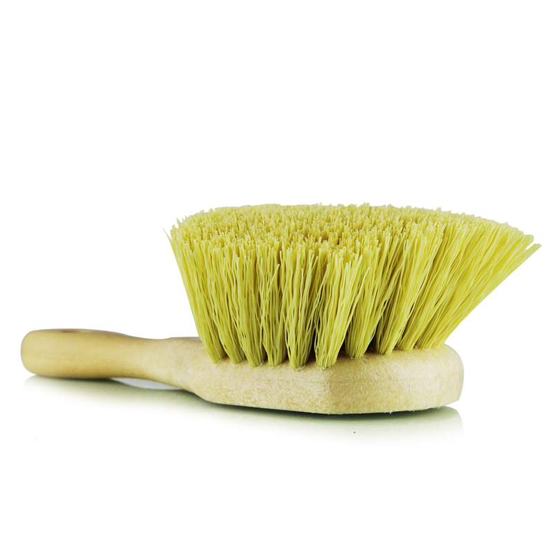 YELLOW STIFFY BRUSH FOR CARPETS AND DURABLE SURFACES