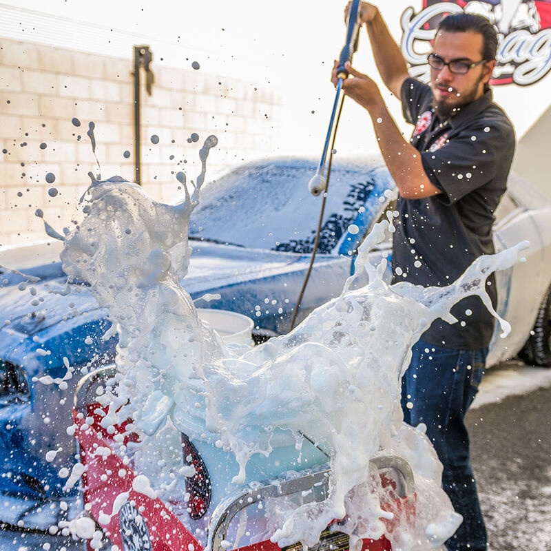 Chemical Guys Glossworkz Intense Gloss Booster and Paintwork Cleanser