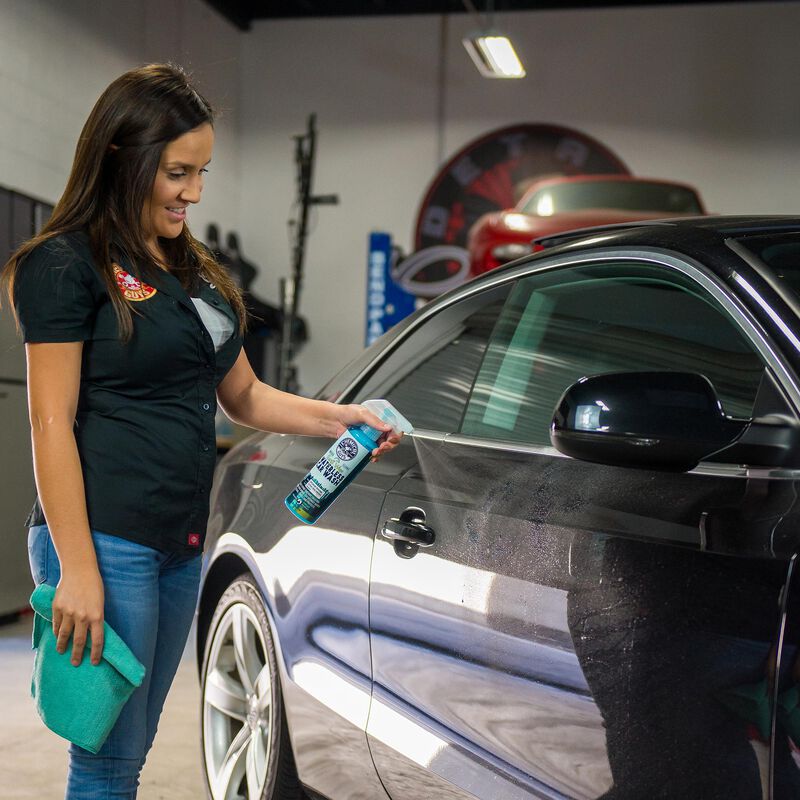 SWIFT WIPE COMPLETE WATERLESS CAR WASH EASY SPRAY & WIPE FORMULA